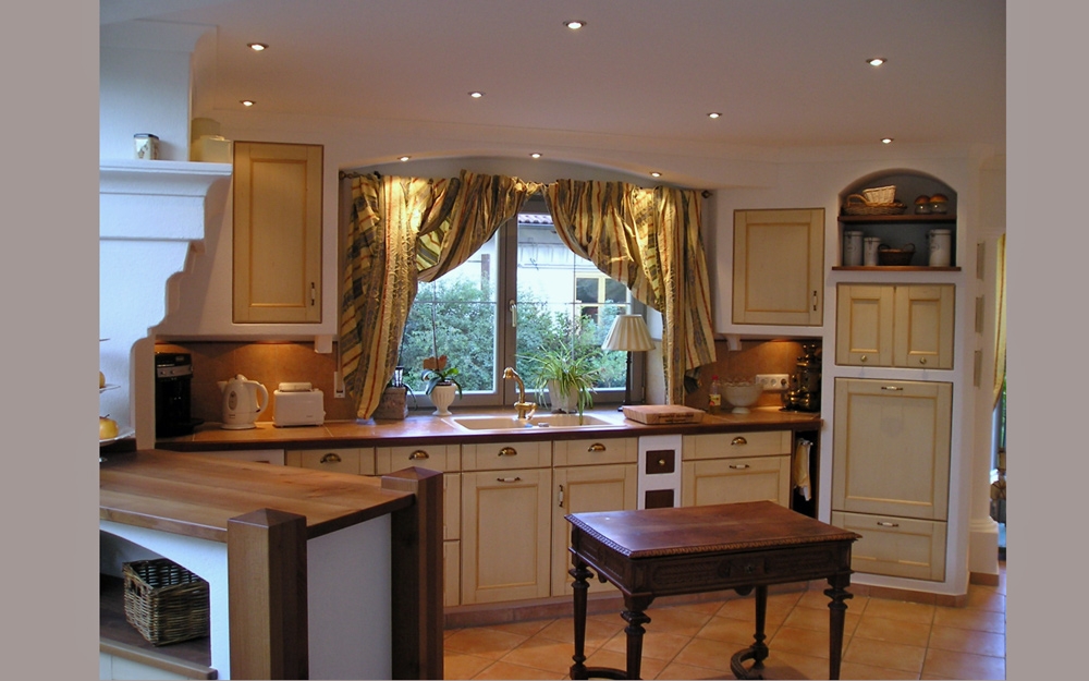 Schränke - Türen aus Altholz und Landhausküchen von Nussdorfer