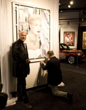  Fürst Albert singniert Bild von - © Marco Mehn