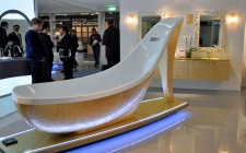 Möbel Messe Imm Cologne 2010 in Köln Highheel-Badewanne von Maronese © wei