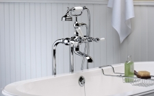 Exklusive Bad Armaturen für Luxus Bäder und Baddesign von THG Paris 