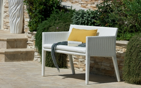 Gartenmoebel von Unopiu Neues 2012 Sitzbank Sunlace