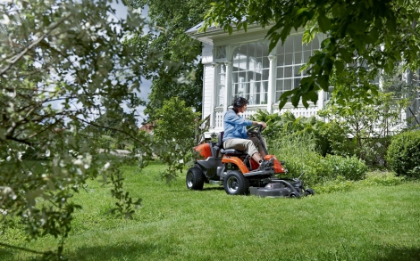 Rasenmäher von Husqvarna Aufsitzmäher
