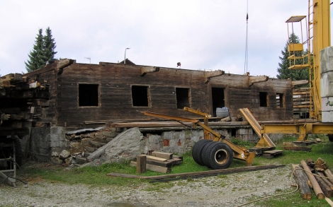 Alte Holzhaeuser Blockhaeuser und Bauernhaeuser Altes Blockhaus Abtragen eines alten Blockhauses