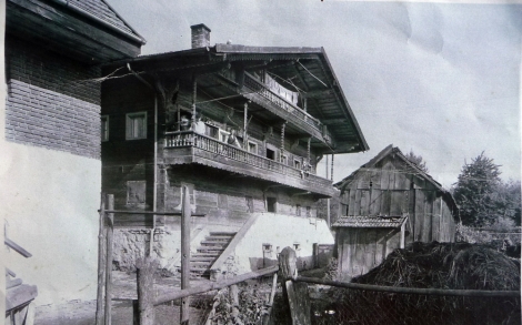 Alte Holzhaeuser Blockhaeuser und Bauernhaeuser Altes Blockhaus Umsetzen eines alten Blockhauses
