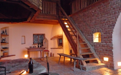 Alte Holzhaeuser Blockhaeuser und Bauernhaeuser Alter Bauernhof Tenne Eingangsbereich