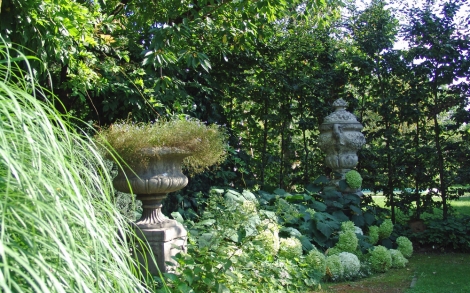 Gartenskulpturen Old English Gardenornaments Blumenvasen