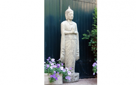 Gartenskulpturen Old English Gardenornaments Buddha stehend 9