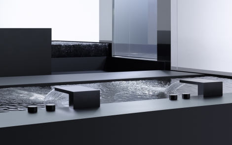 Baddesign Armaturen von Dornbracht DEQUE Wannenauslauf 1