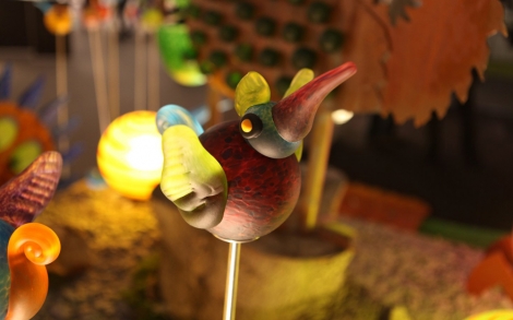 Gartenskulpturen von Borowski Gallery Fruehlingsgruss aus der 7