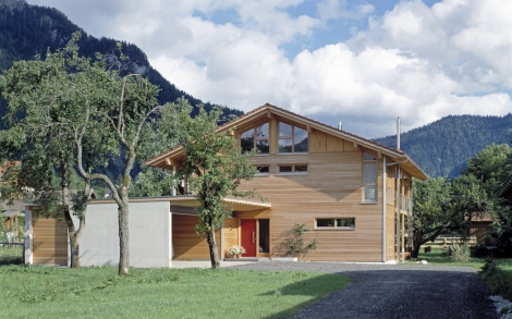 Architektenhaus von BAUFRITZ Landhaus Schauer Haus im Landhausstil Baufritz