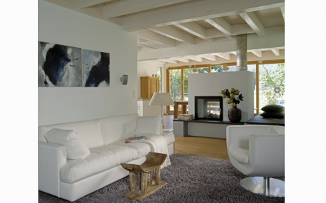 Architektenhaus von BAUFRITZ Landhaus Schauer Wohn  und Kaminzimmer im