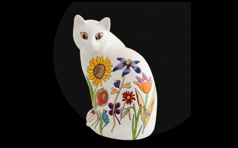 Kunst aus Porzellan Keramikteller und Tiere von Longwy Keramikfigur Chat Assis GM Bucolique