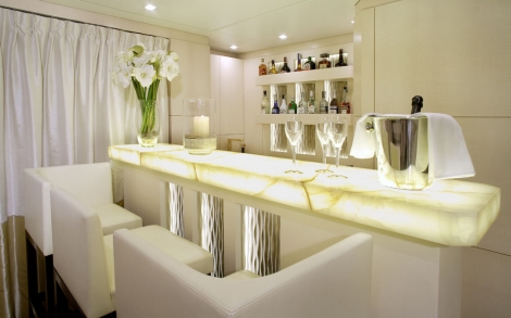 Luxus Yachten und Boote NEWCRUISE Yacht Projects Design M Y ROMA